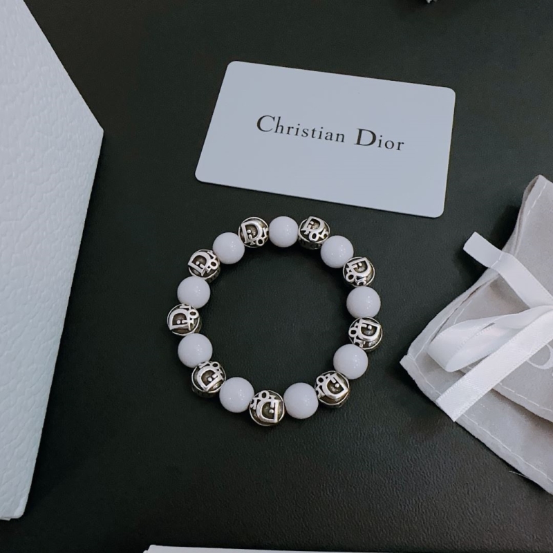 chr1st1an D10r bracelets